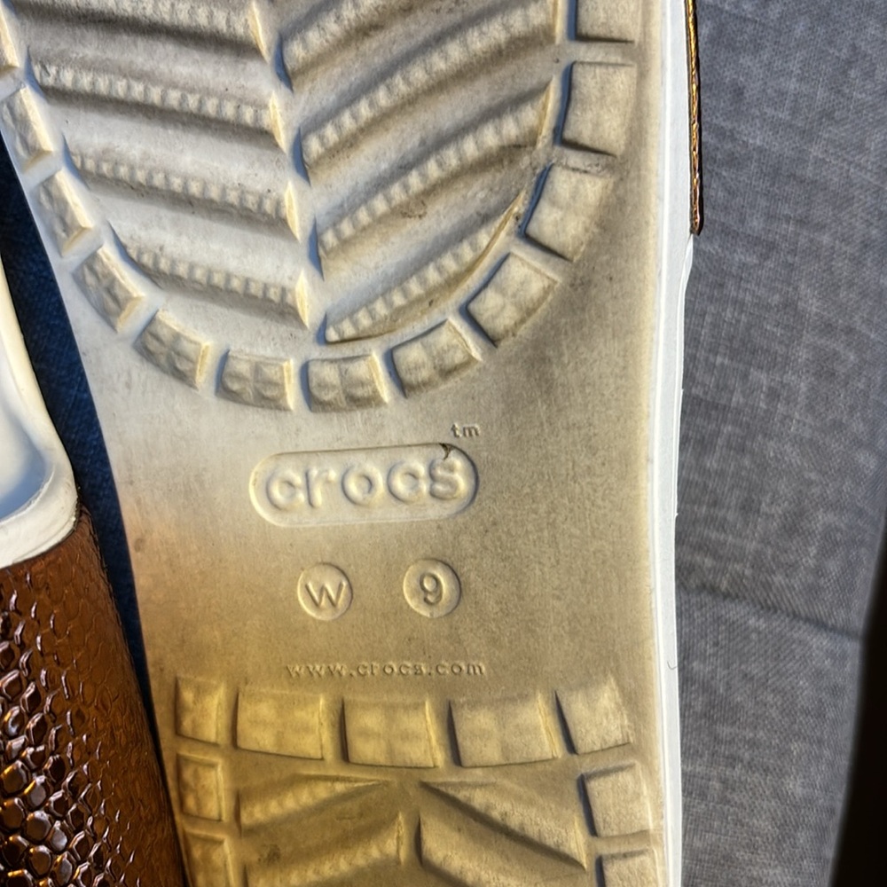Crocs slides - Picture 5 of 7